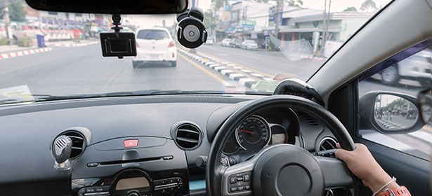 How to Choose the Right Dash Cam for Your Motorcycle?